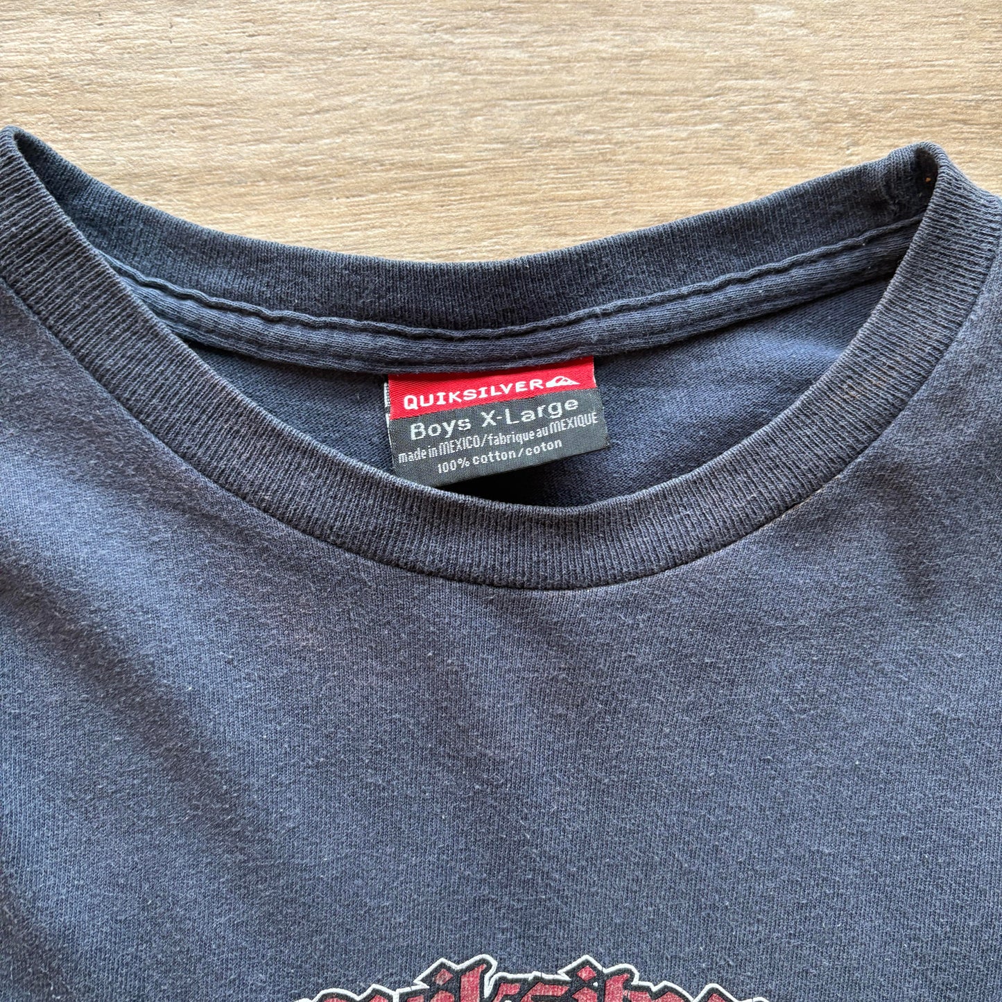 2000s Quiksilver Dragon T-Shirt | S