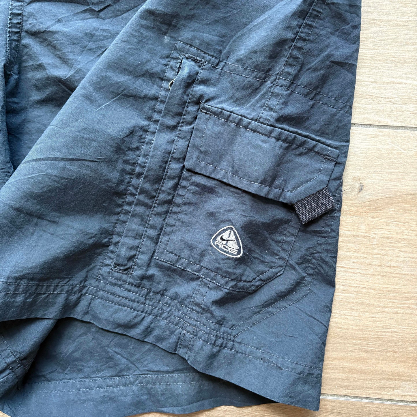 Vintage Nike ACG Shorts | W32"