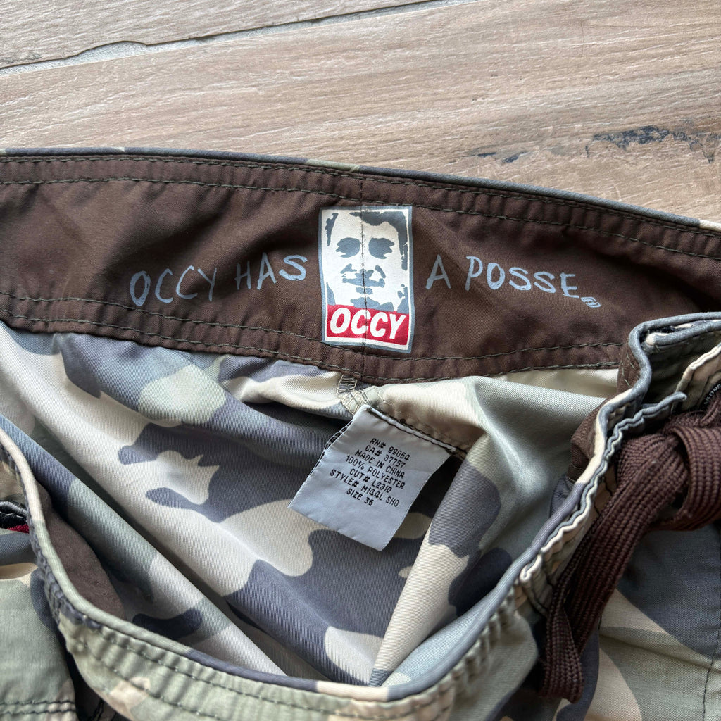 Vintage Occy Signature Army Boardies | W36"