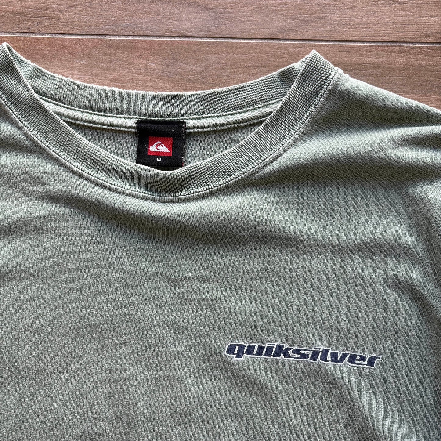 Vintage Quiksilver Spellout T-Shirt | L