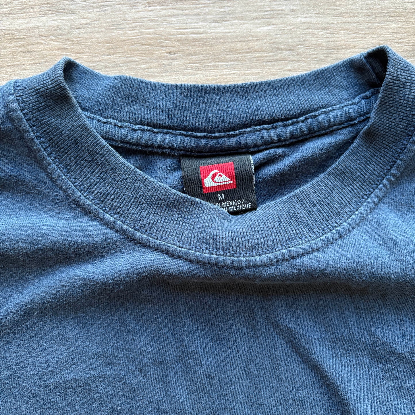 Y2K Quiksilver Surf T-Shirt | M