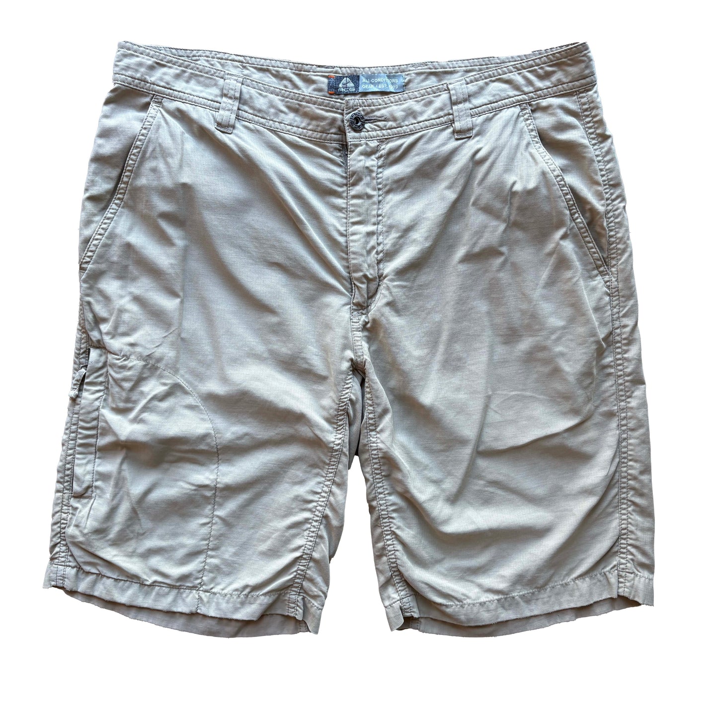 2000s Nike ACG Shorts | W34"