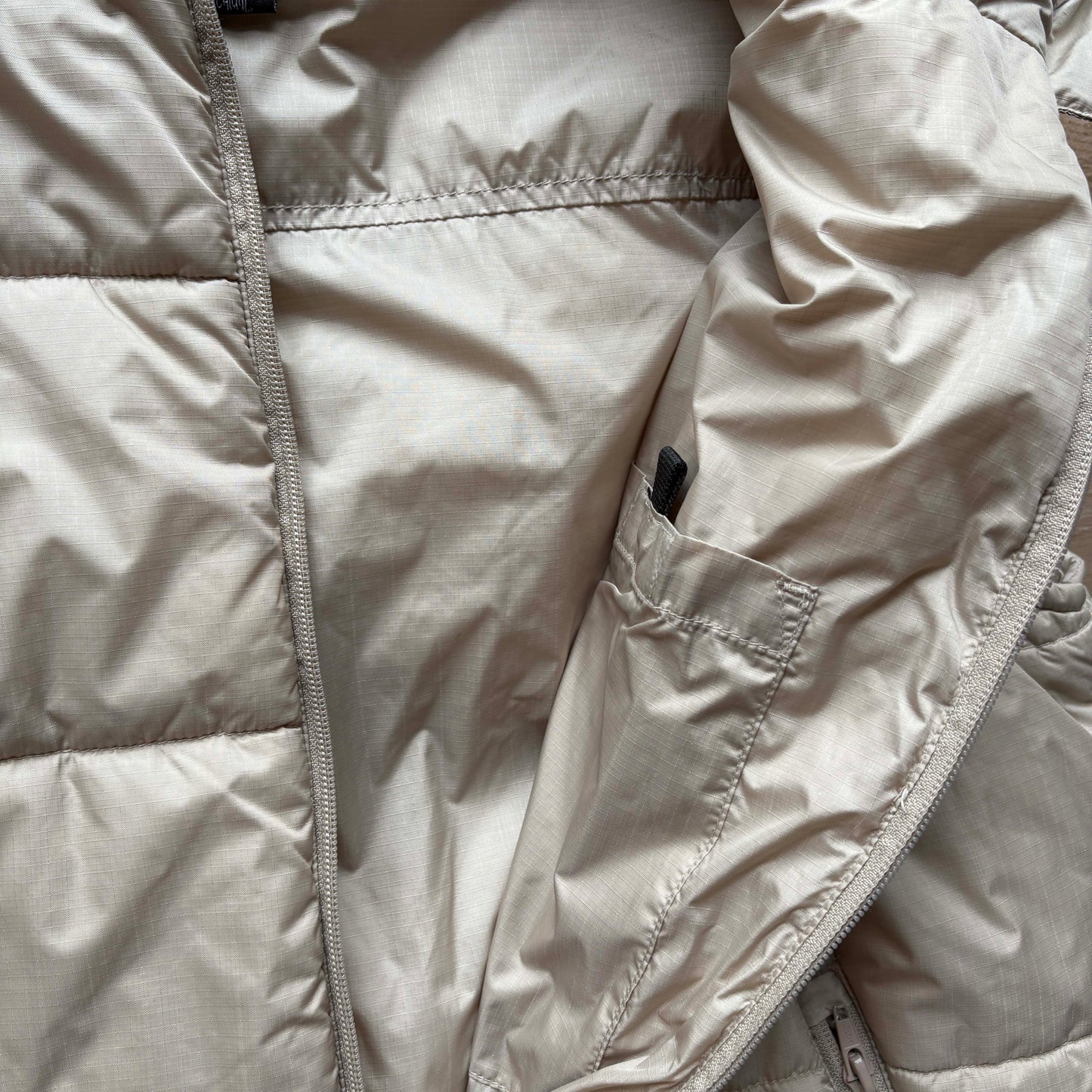 Y2K Billabong Puffer Vest | M