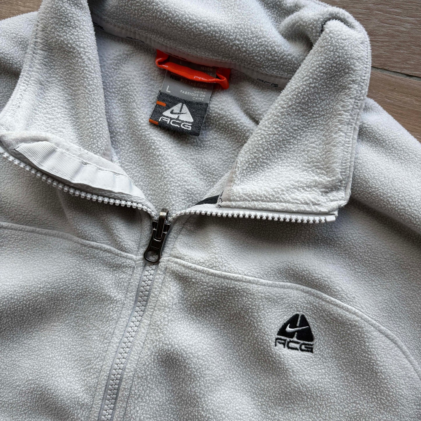 Nike ACG Full Zip Jacket | WMNS L