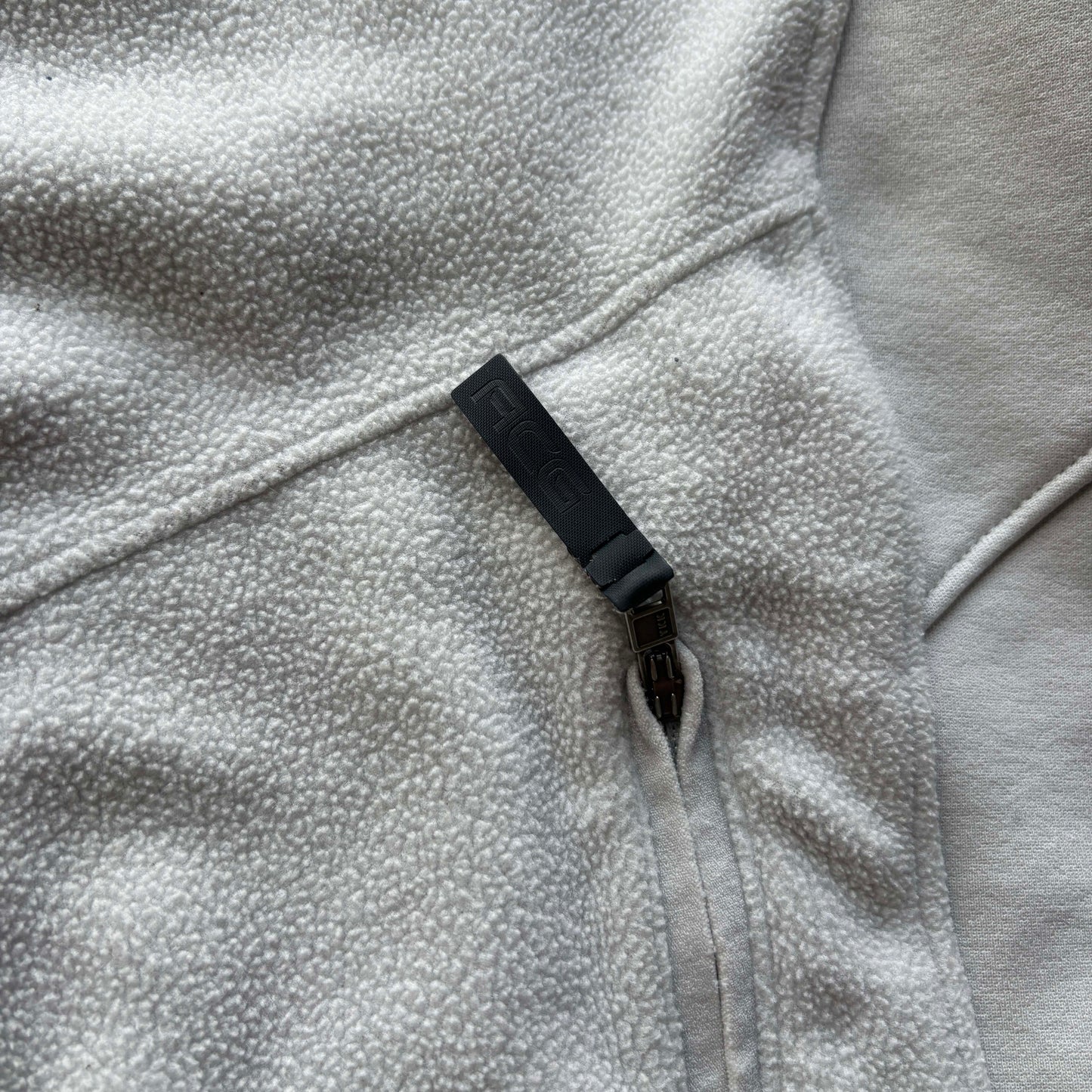 Nike ACG Full Zip Jacket | WMNS L