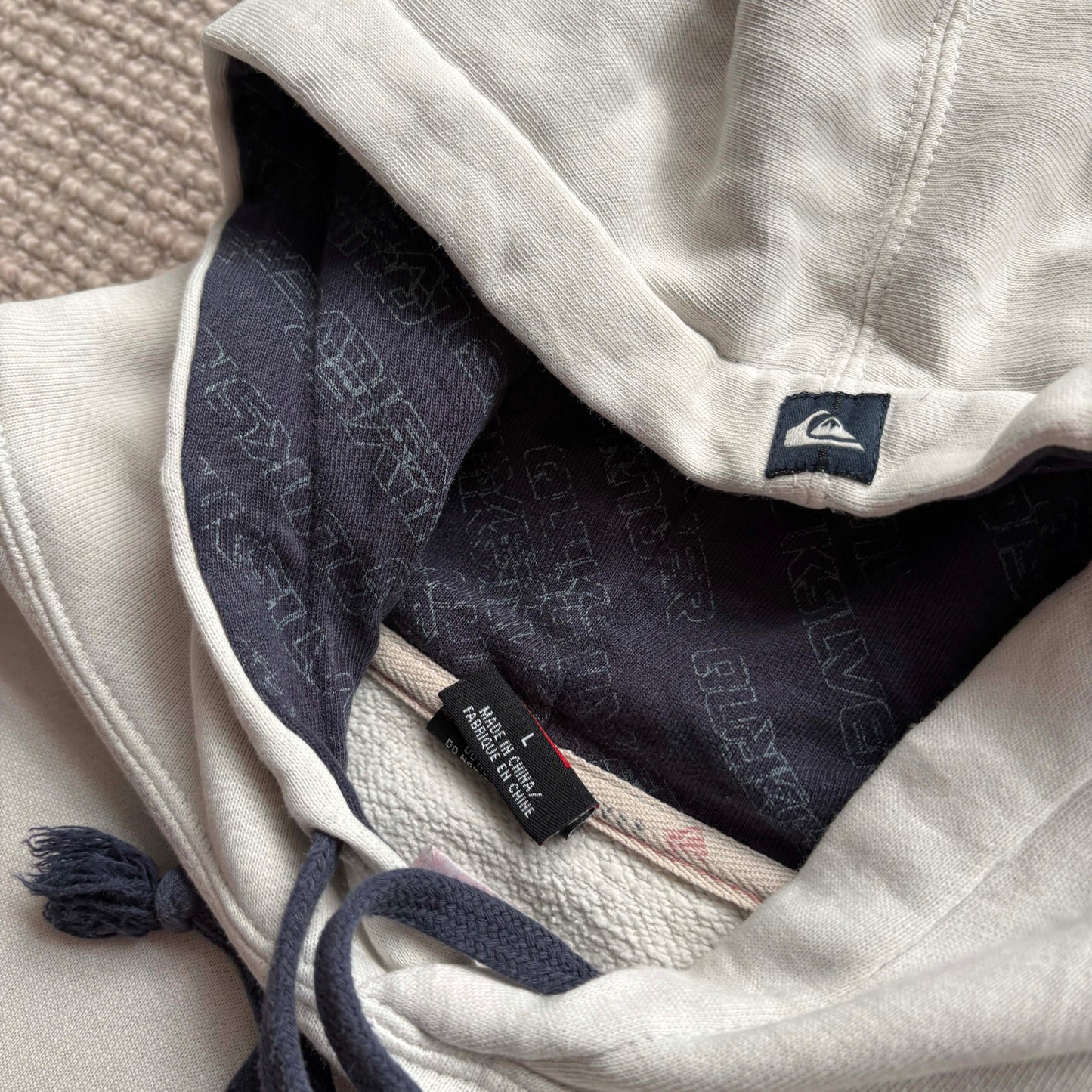 Y2K Vintage Quiksilver Hoodie | XL