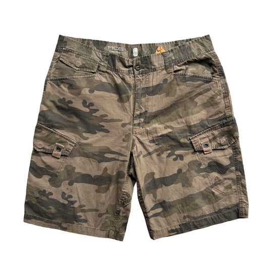 1990s Nike ACG Camo Shorts | W36"