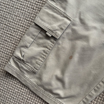 Y2K Quiksilver Cargo Shorts | W31" - Volant Vintage