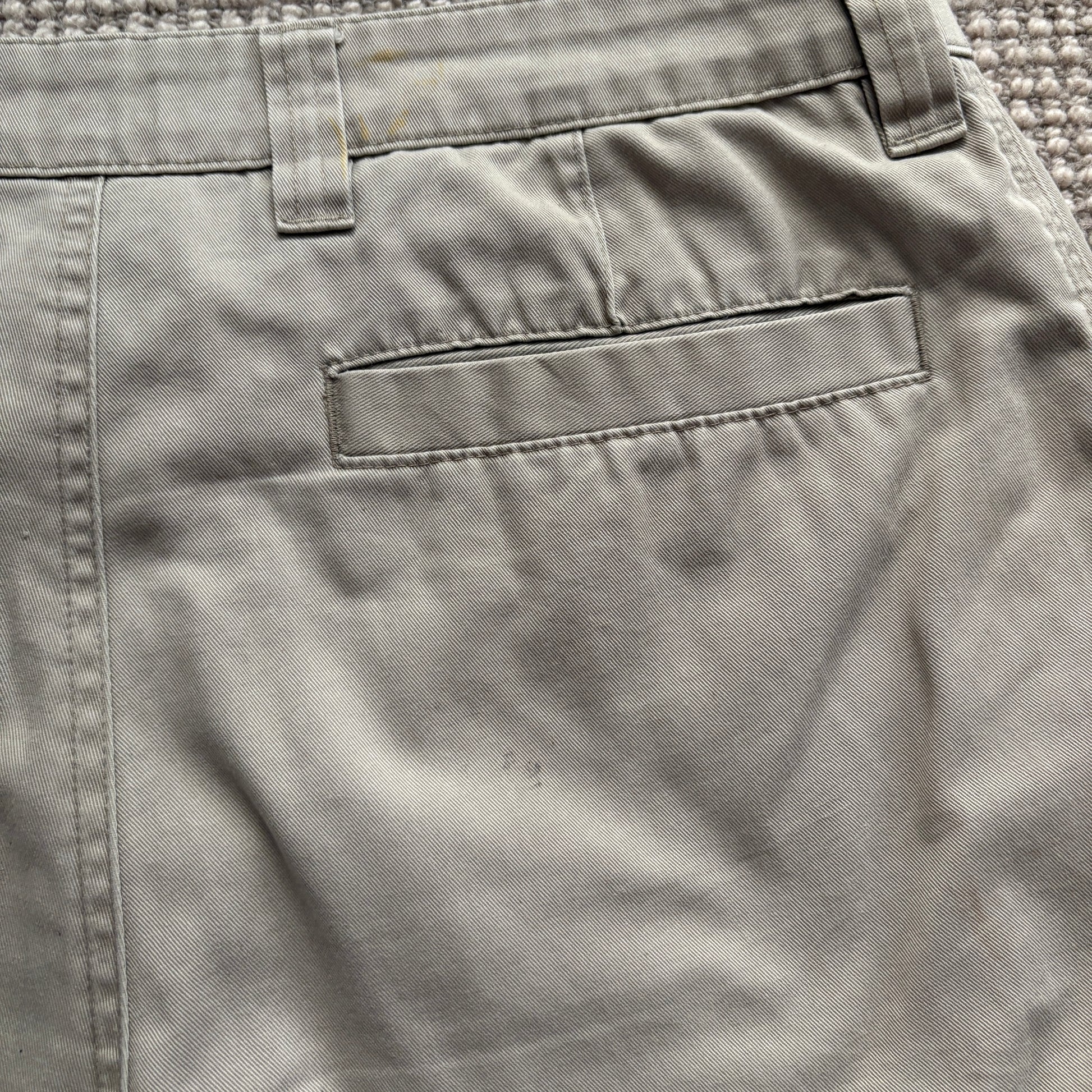 Y2K Quiksilver Cargo Shorts | W31" - Volant Vintage
