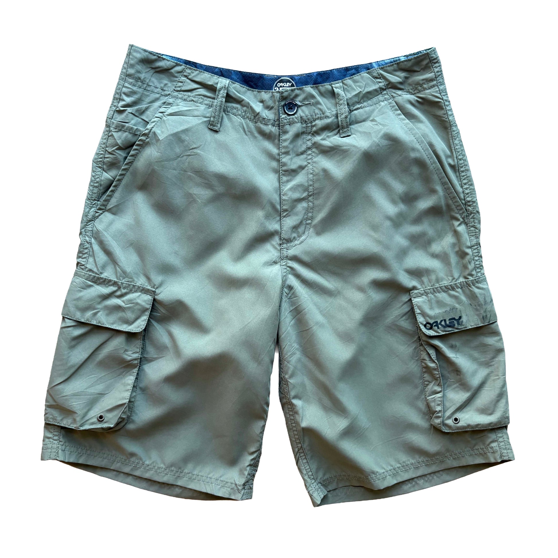 Y2K Oakley Tech Cargo Shorts | W31" - Volant Vintage