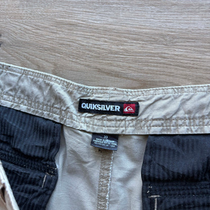 Y2K Quiksilver Cargo Shorts | W33" - Volant Vintage