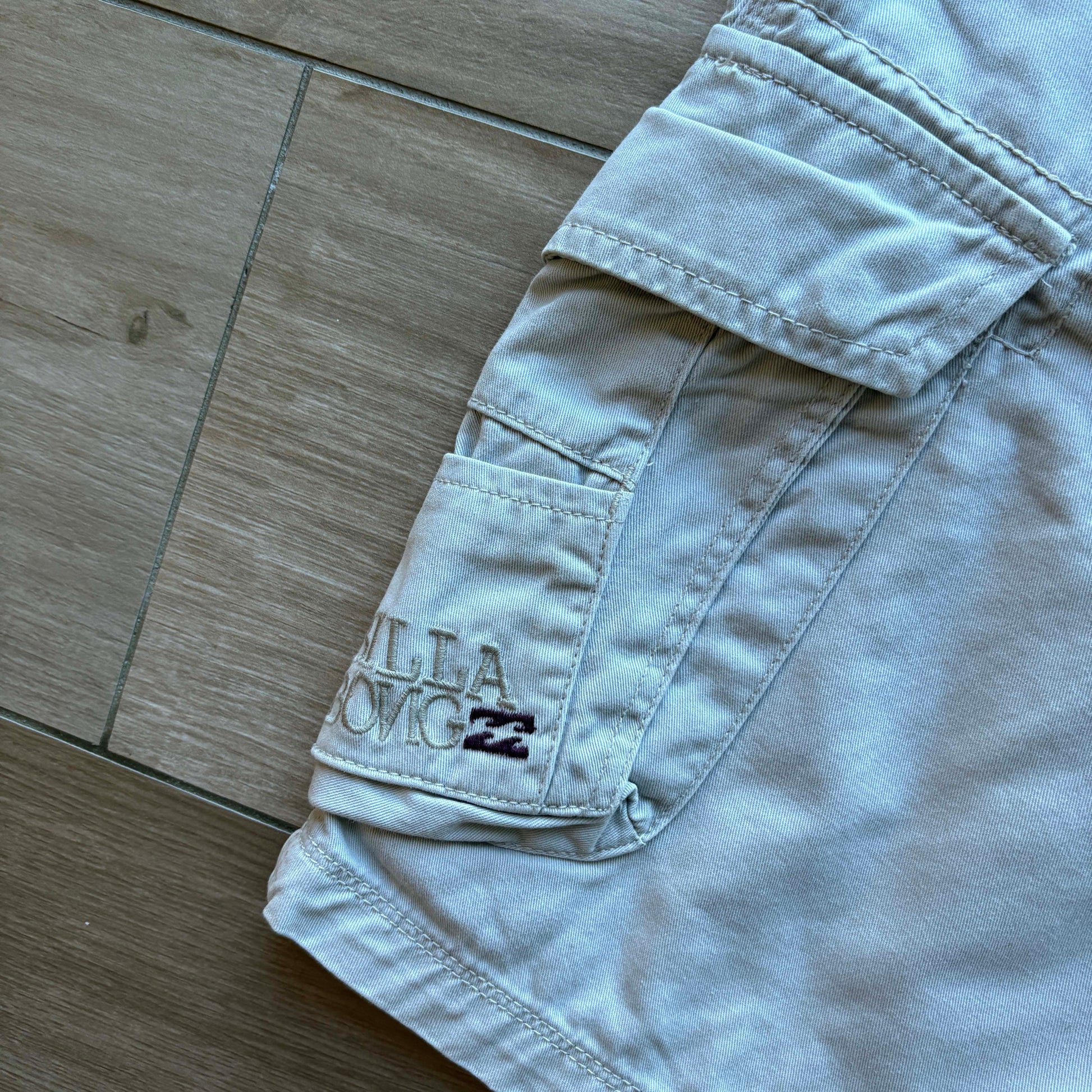 Y2K Billabong Cargo Shorts | W34" - Volant Vintage