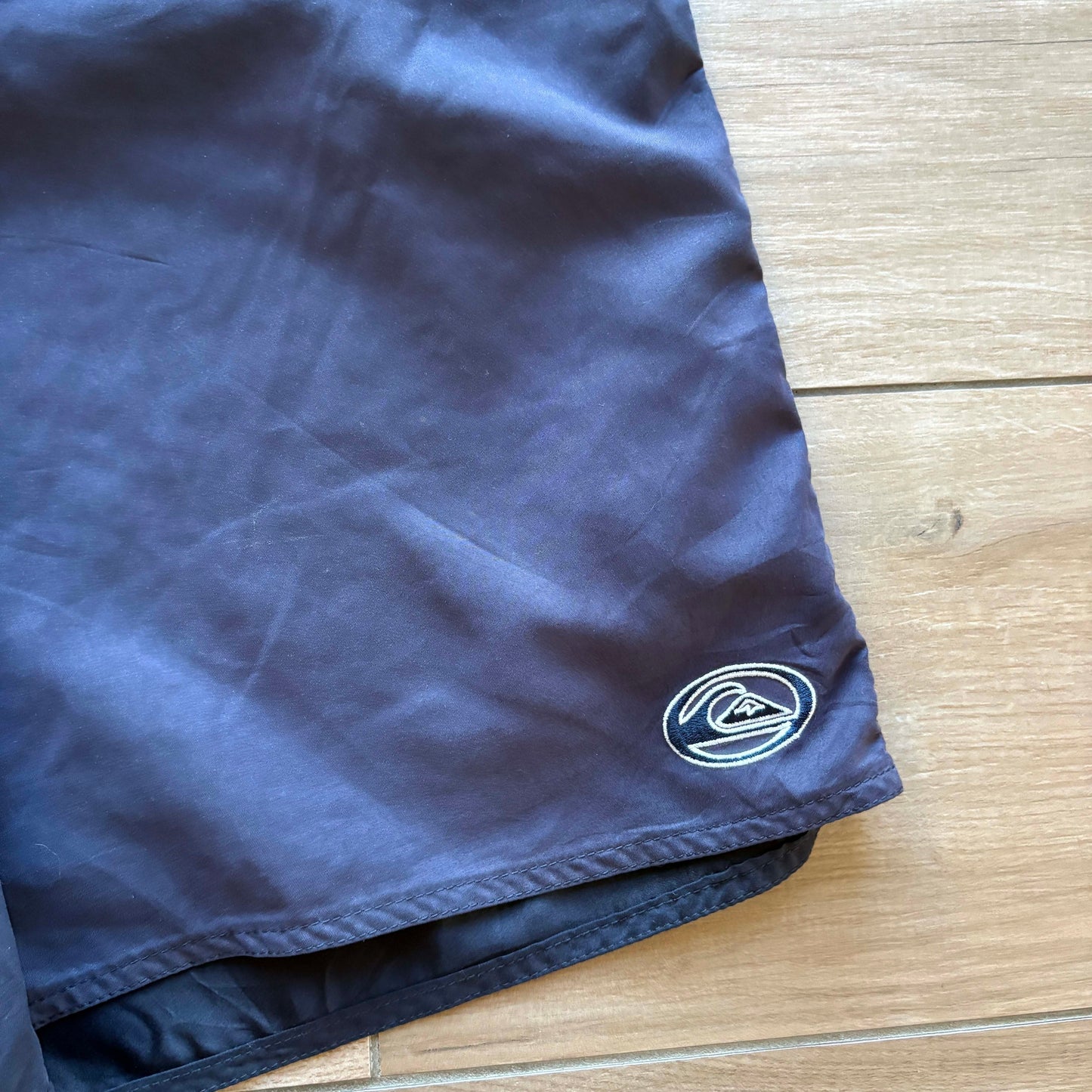 Y2K Quiksilver Boardies | W34" - Volant Vintage