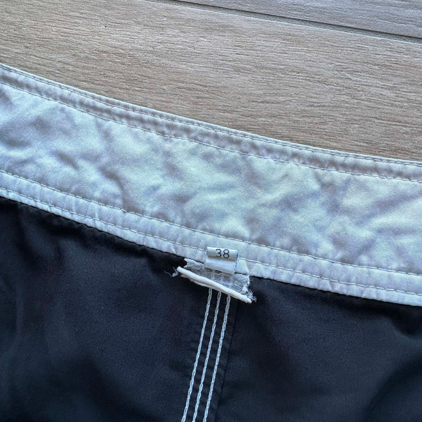 2000s Lost Boardies | W38”