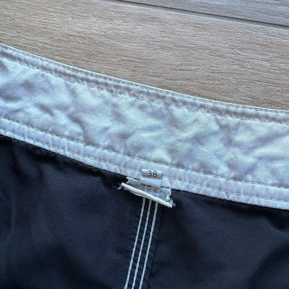 2000s Lost Boardies | W38” - Volant Vintage