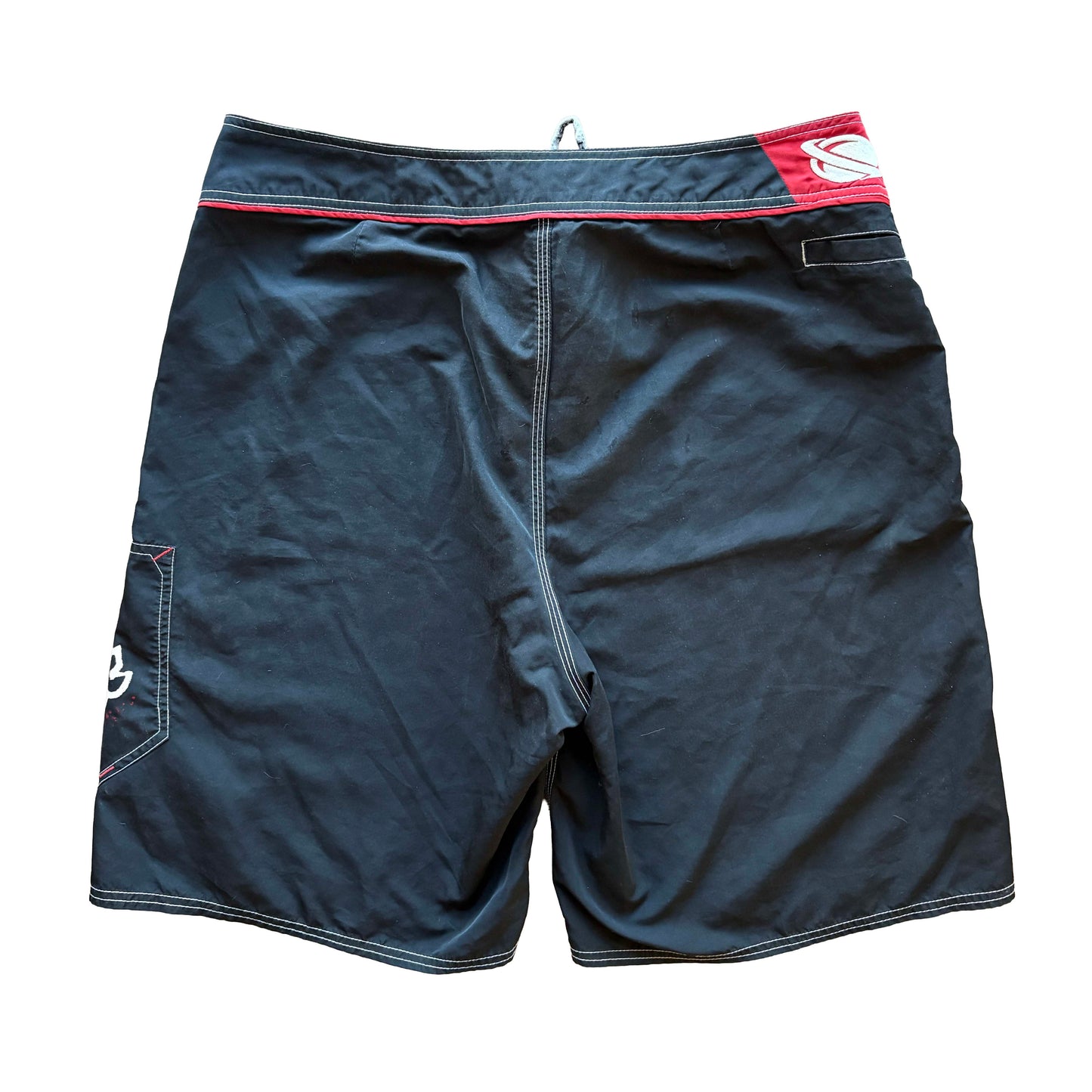 2000s Lost Boardies | W38”