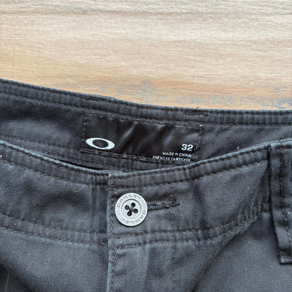 90s Oakley Tech Cargo Shorts | W32" - Volant Vintage