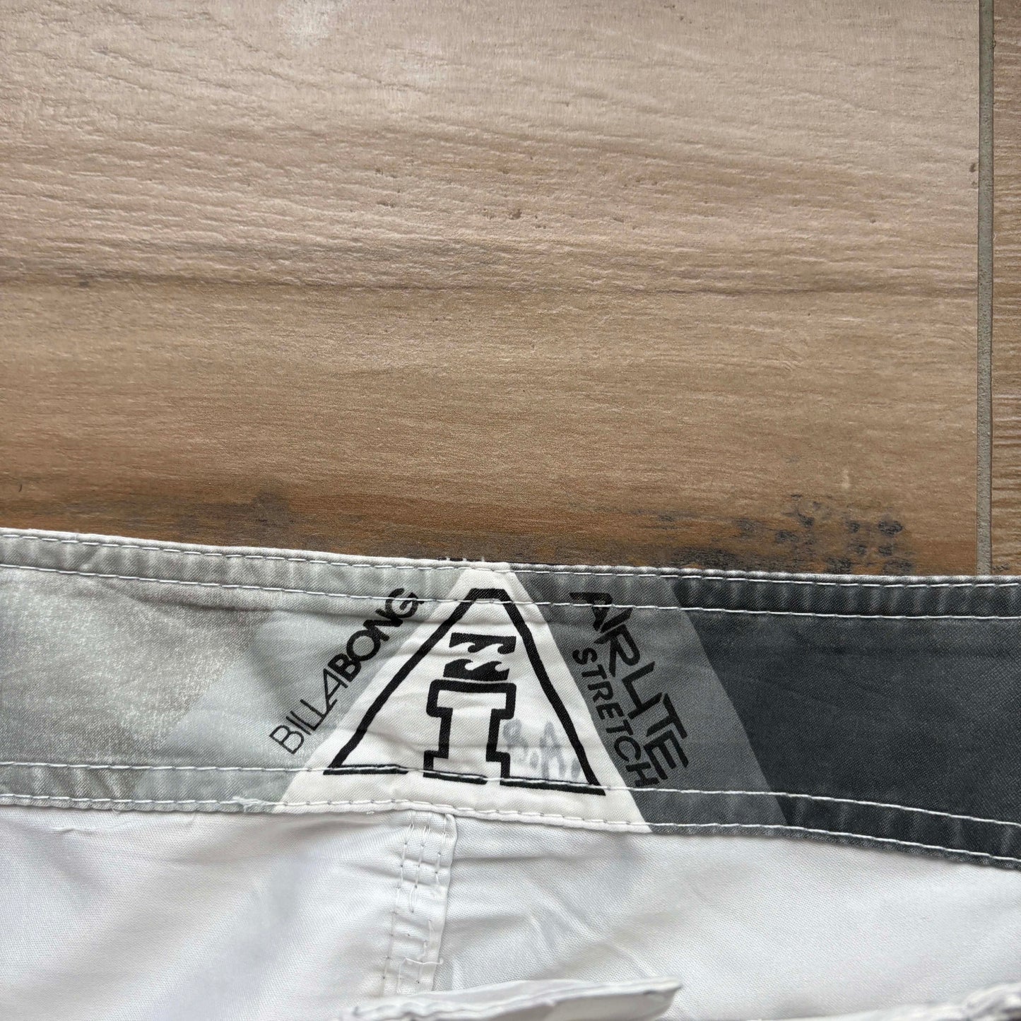 Y2K Billabong Andy Irons Airlite Boardies | W34"