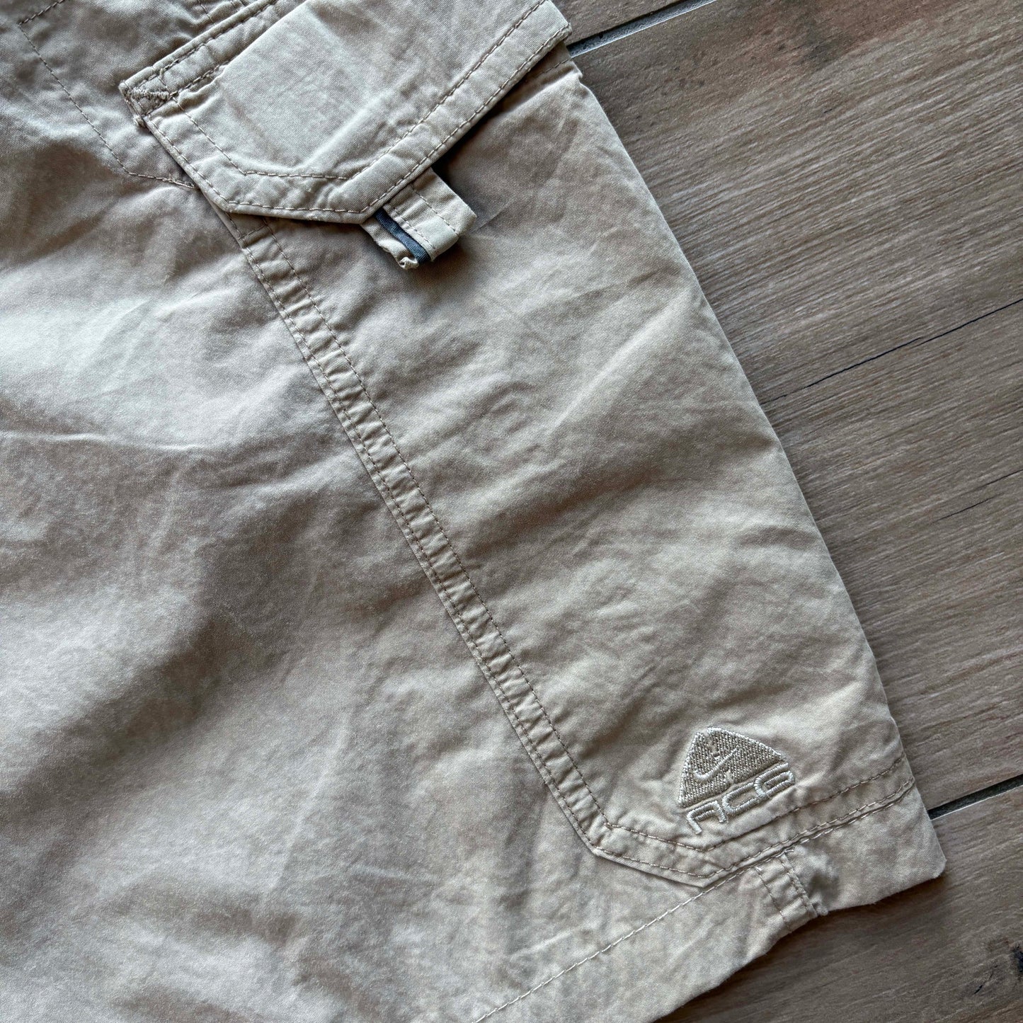 90s Nike ACG Cargo Shorts W36 - Volant Vintage