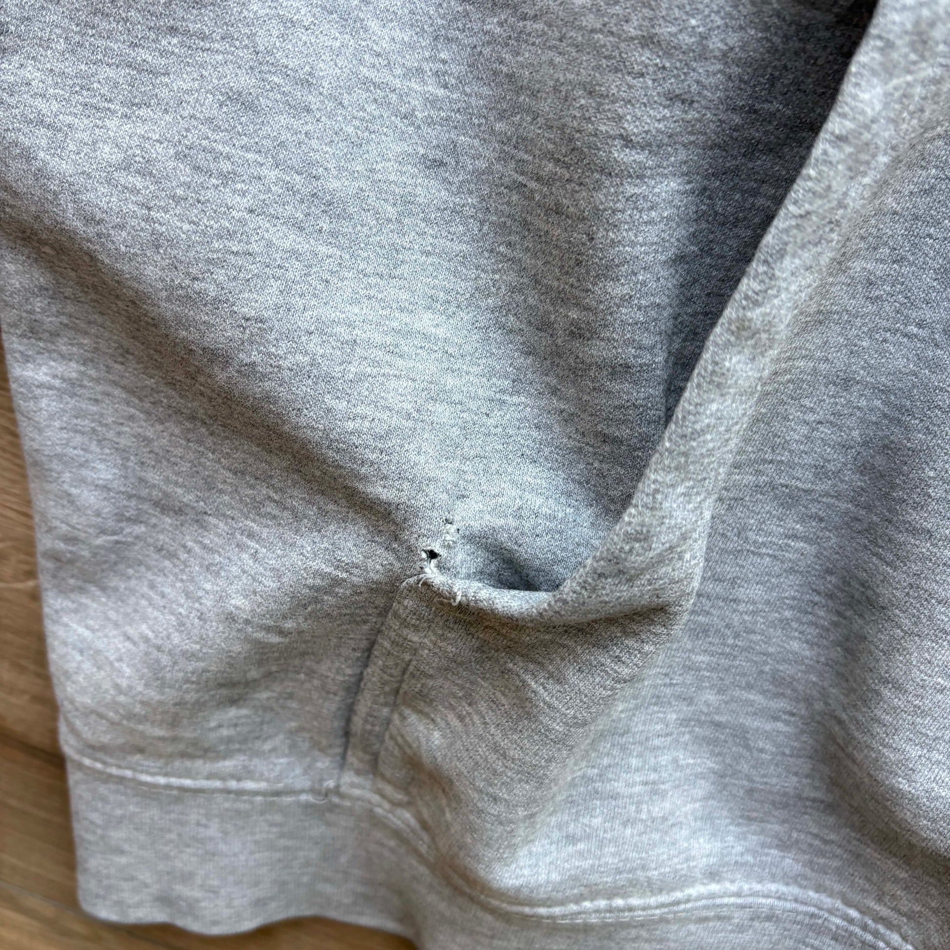 Y2K Billabong Spellout Hoodie | L - Volant Vintage