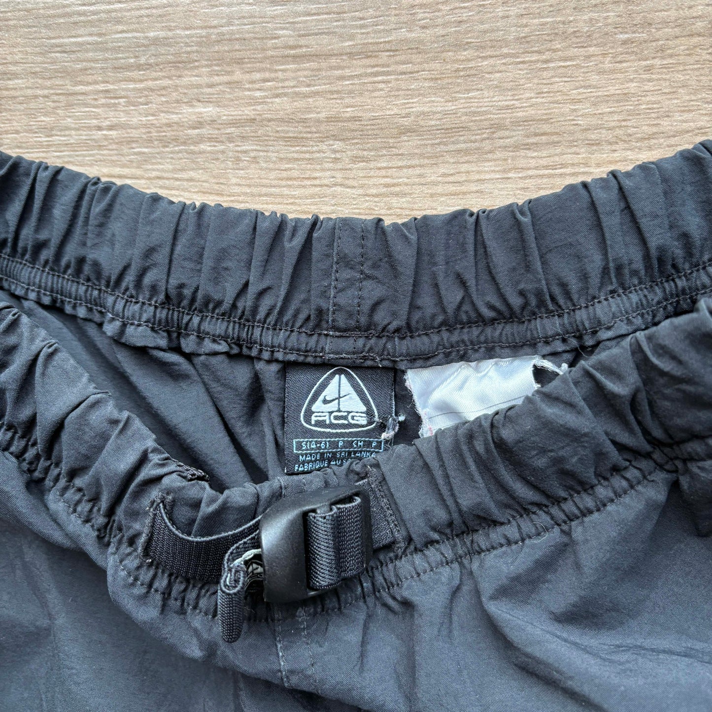 90s Nike ACG Shorts | WMNS S - Volant Vintage