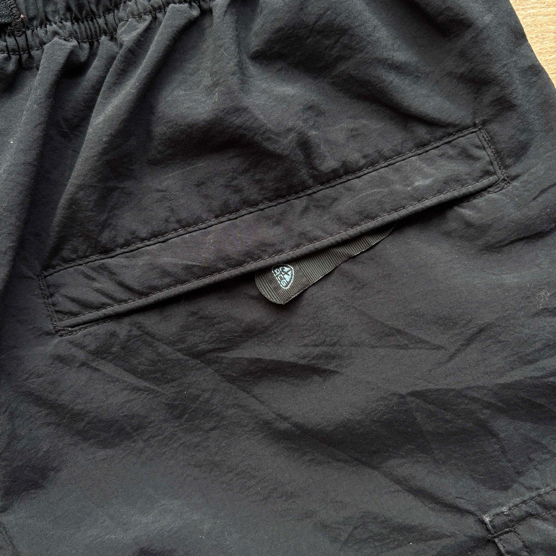 90s Nike ACG Shorts | WMNS S - Volant Vintage