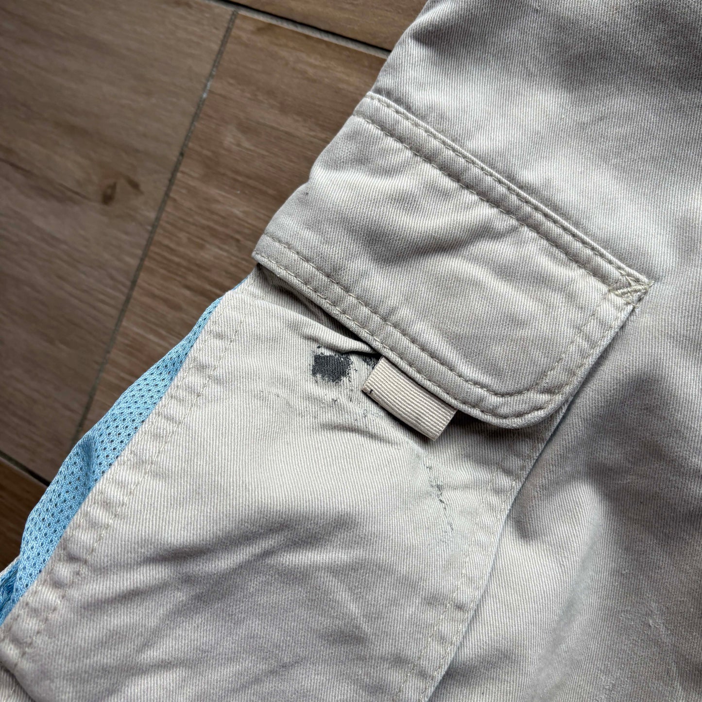 Vintage Quiksilver Cargo Shorts | W36 - Volant Vintage