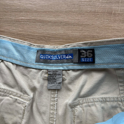 Vintage Quiksilver Cargo Shorts | W36 - Volant Vintage