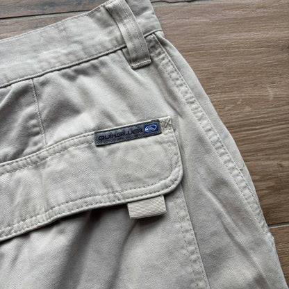 Vintage Quiksilver Cargo Shorts | W36 - Volant Vintage