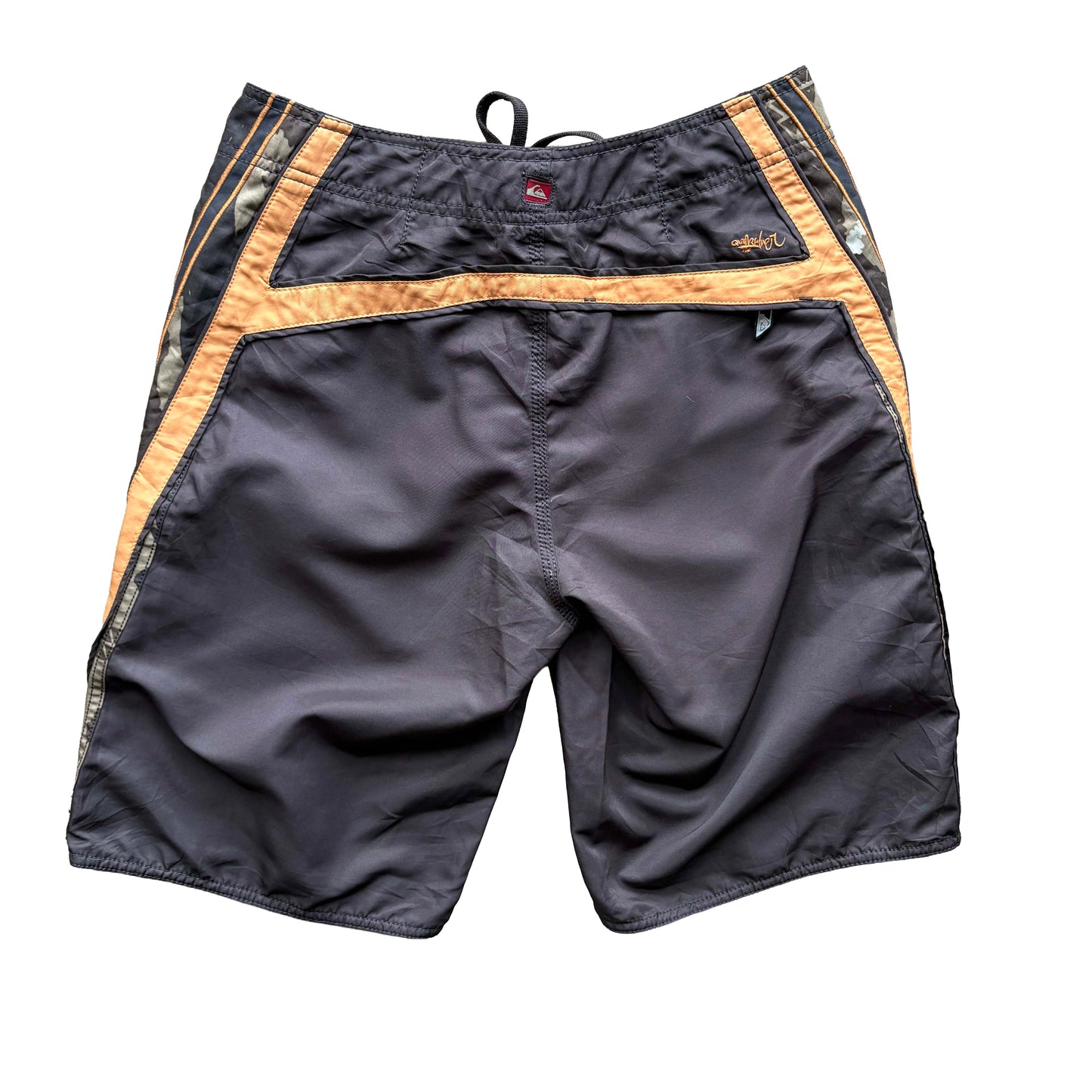 2000s Quiksilver Camo Boardies | W29" - Volant Vintage