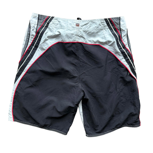 Vintage Quiksilver Grid Boardies | W36" - Volant Vintage
