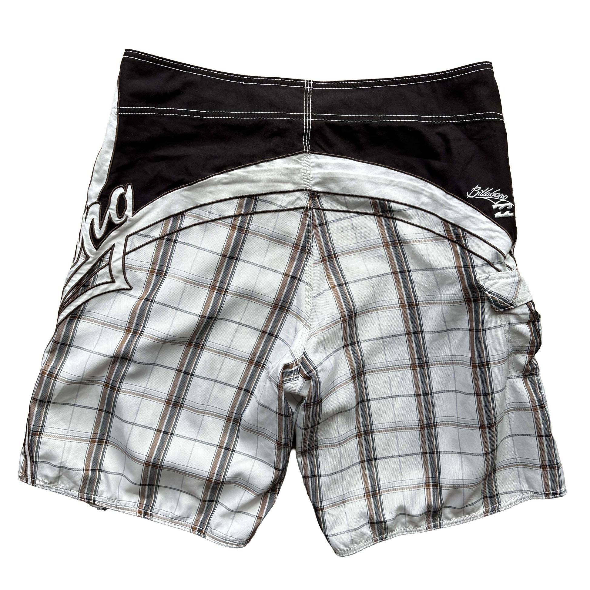 Vintage Occy Signature Plaid Boardies | W36"