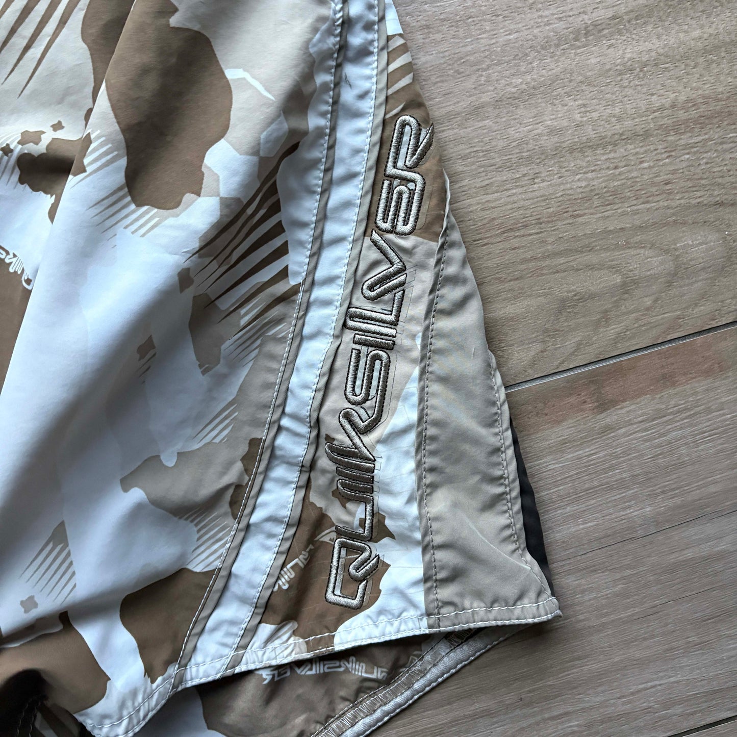 Y2K Quiksilver Camo Boardies | W40"