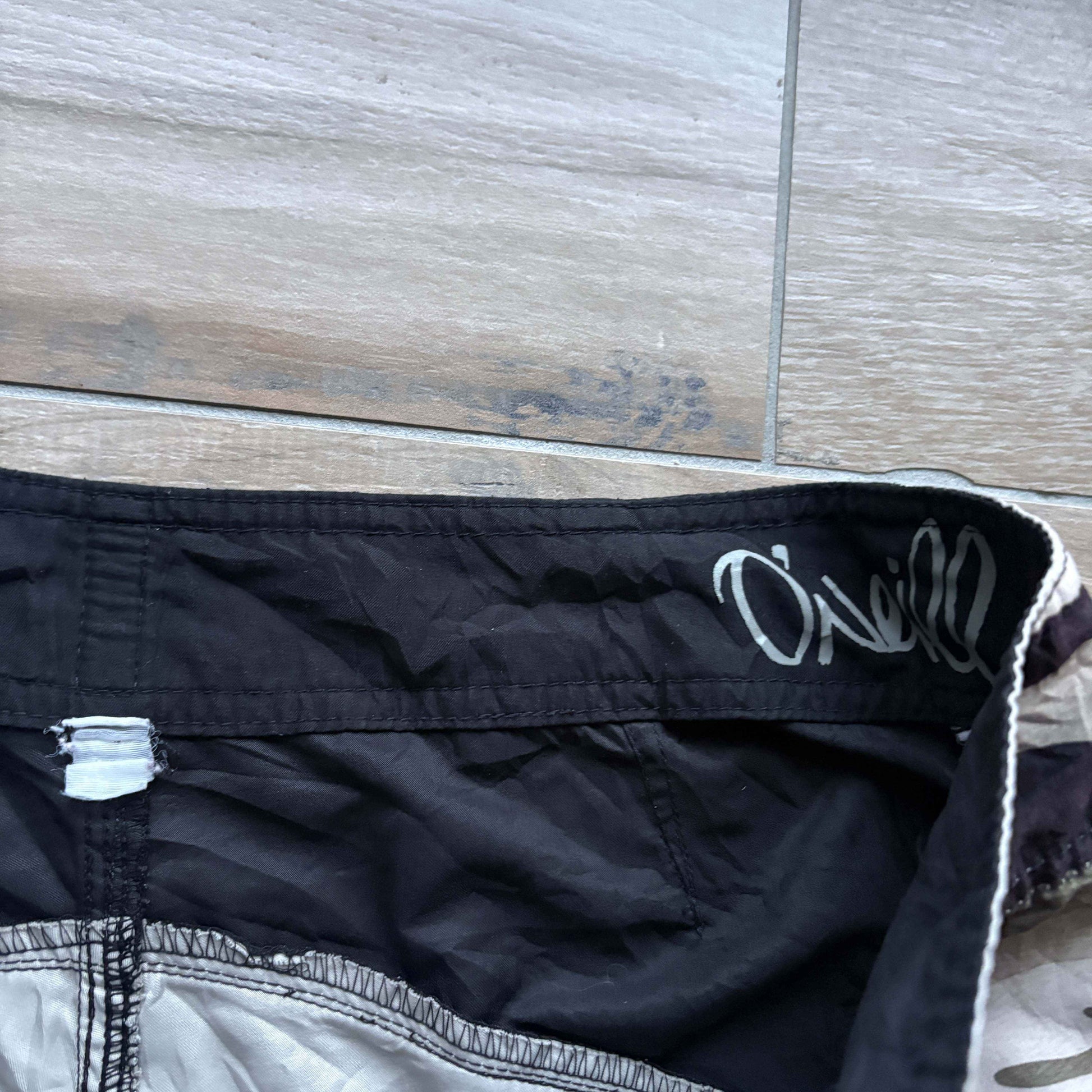 Y2K Oneill Camo Boardies | W34"