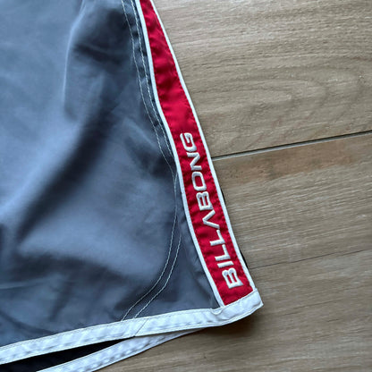 2000s Billabong Boardies | W32"
