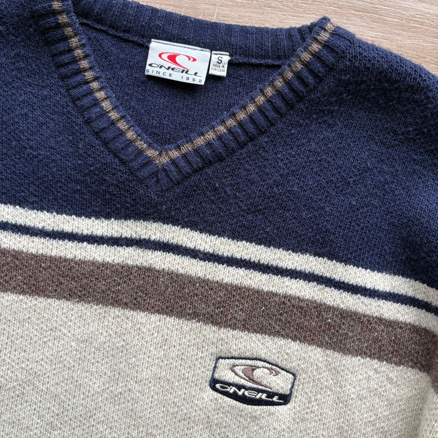 90s Oneill Knit V-Neck Jumper | L