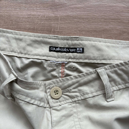 Y2K Quiksilver Cargo Shorts | W33"