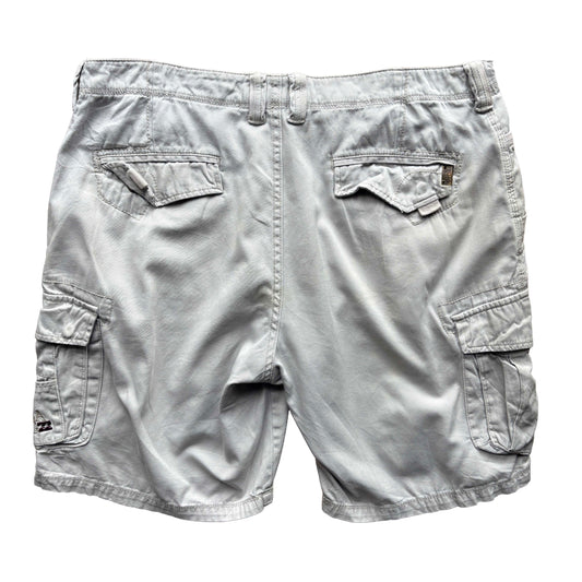 2000s Billabong Cargo Shorts | W36"