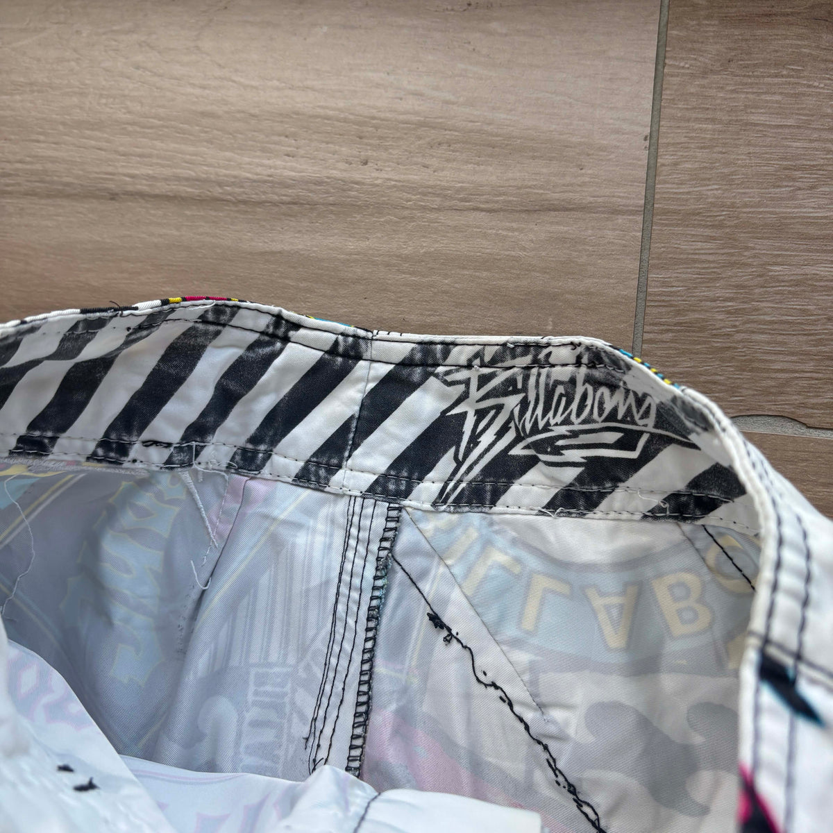 Y2K Billabong Rising Sun Boardies | W24"