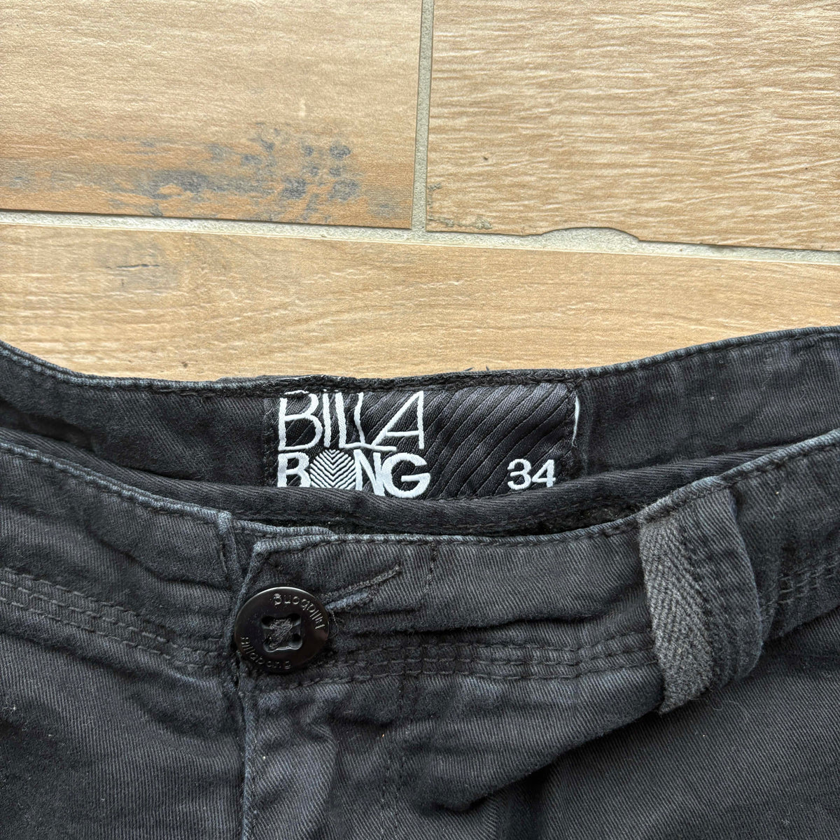 Y2K Billabong Cargo Shorts | W34"