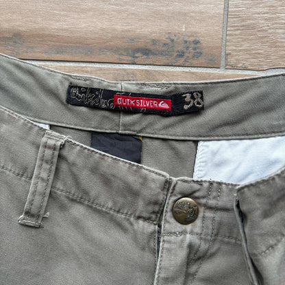 Y2K Quiksilver Cargo Shorts | W38"