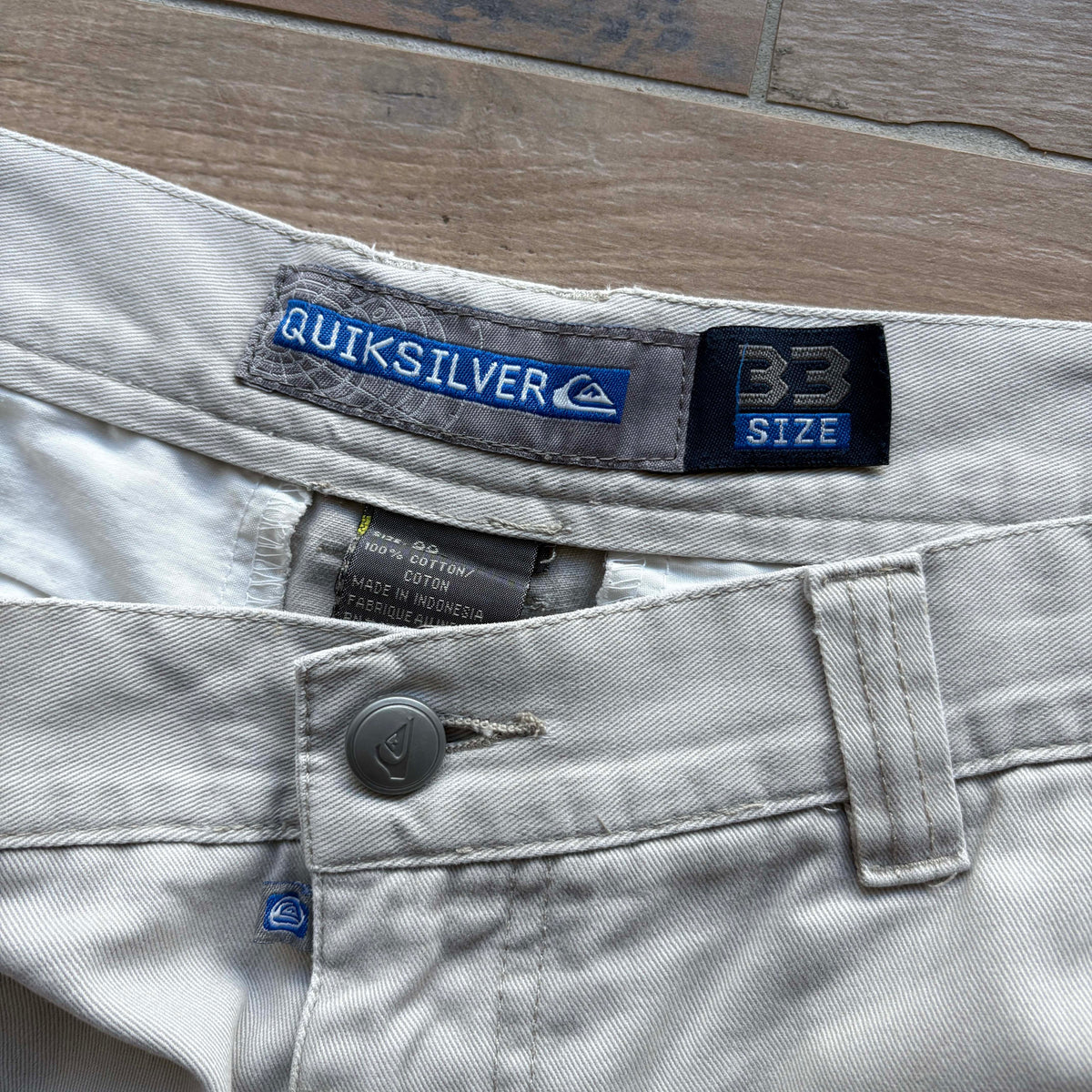 Vintage Quiksilver Cargo Shorts | W33"