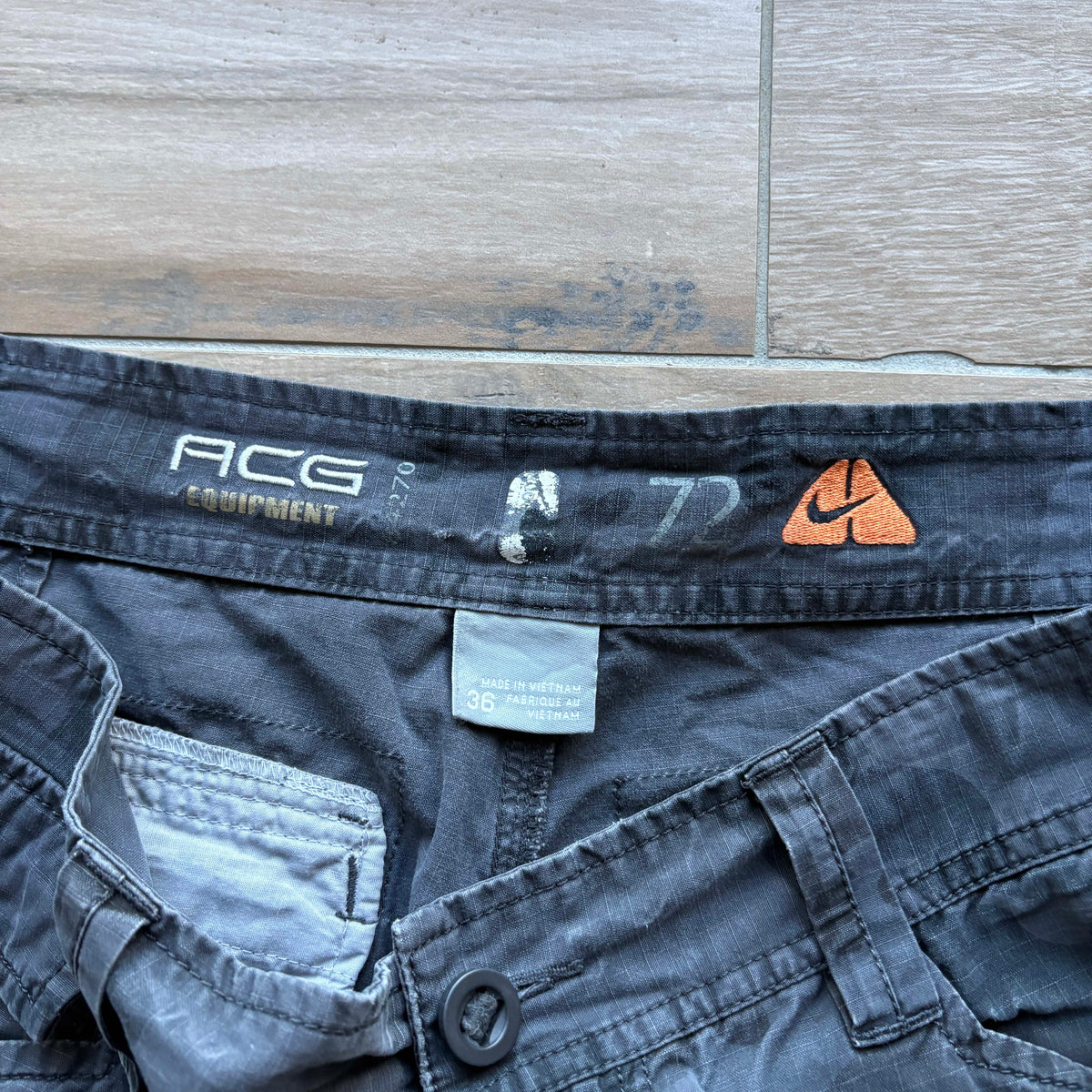 90s Nike ACG Cargo Shorts | W36"