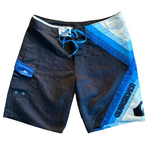 2000s Quiksilver Spell out Boardies | W34"